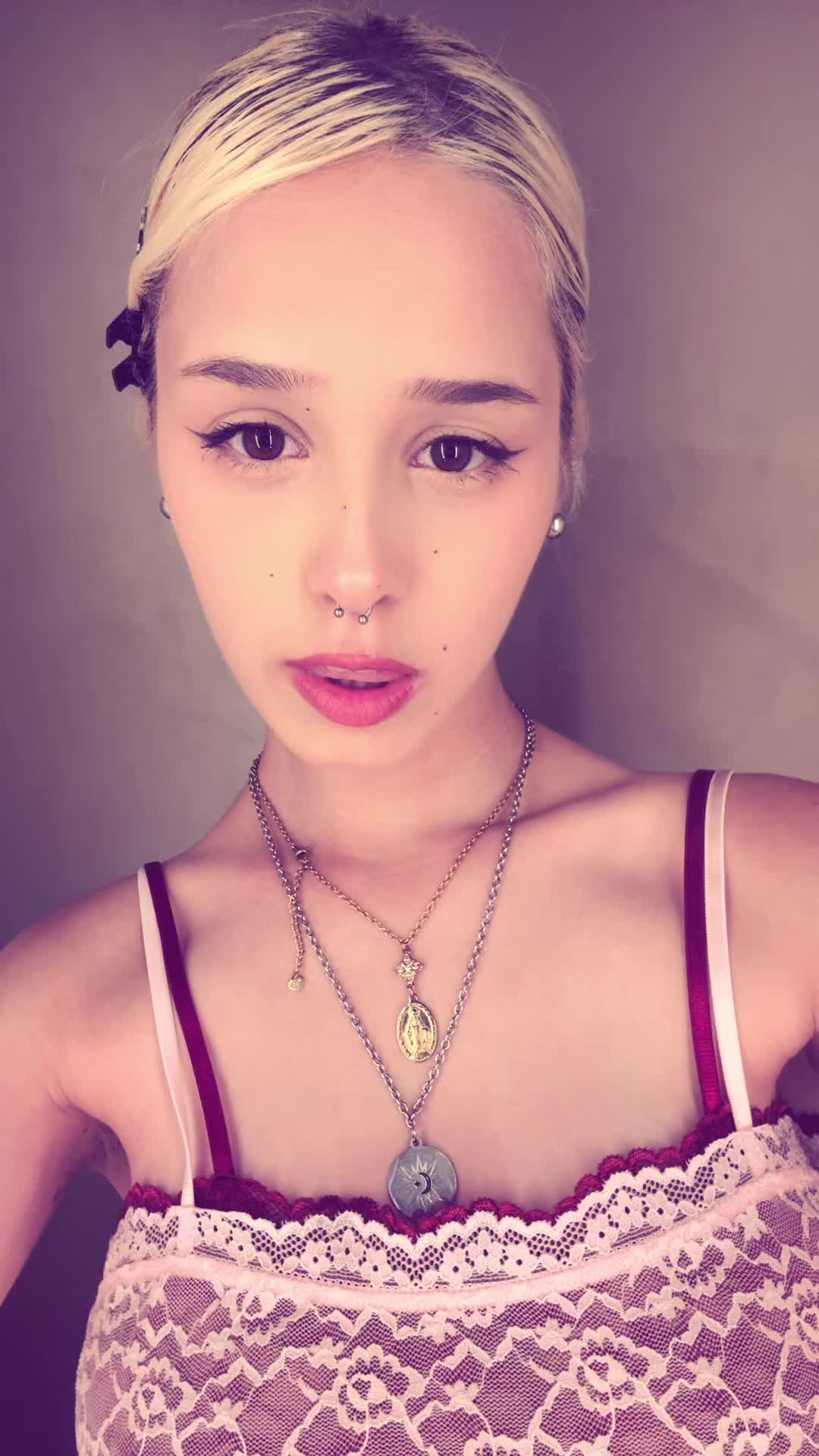 @🪽