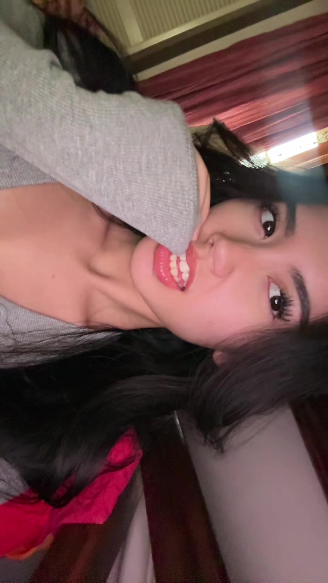 @mimo 💋 @jemimakaia on ig