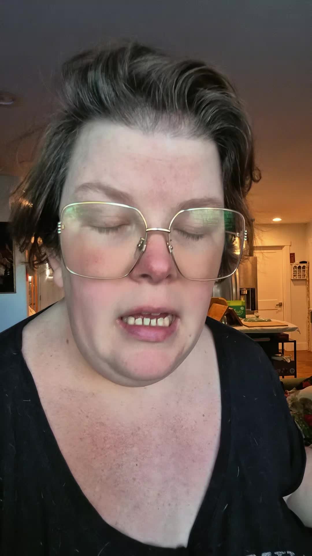 @Nealashitposts
