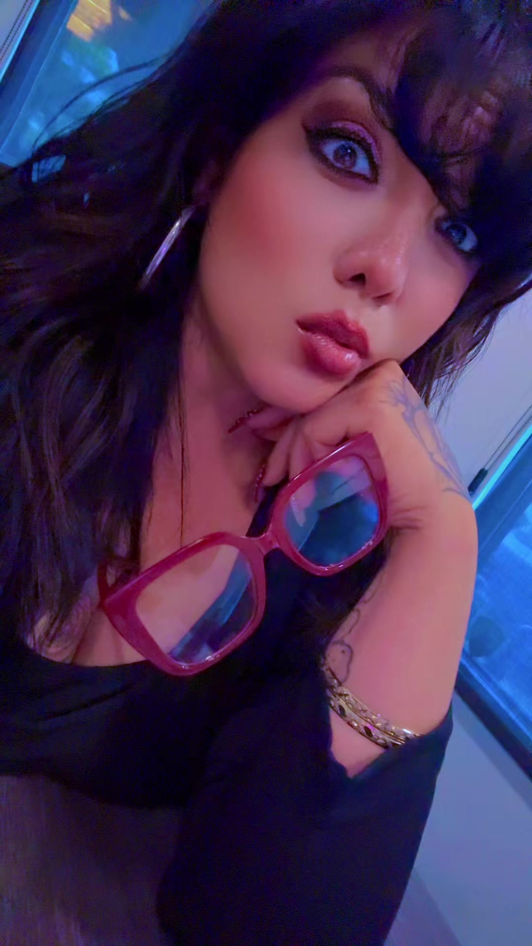 @BECCA✨🤍✨