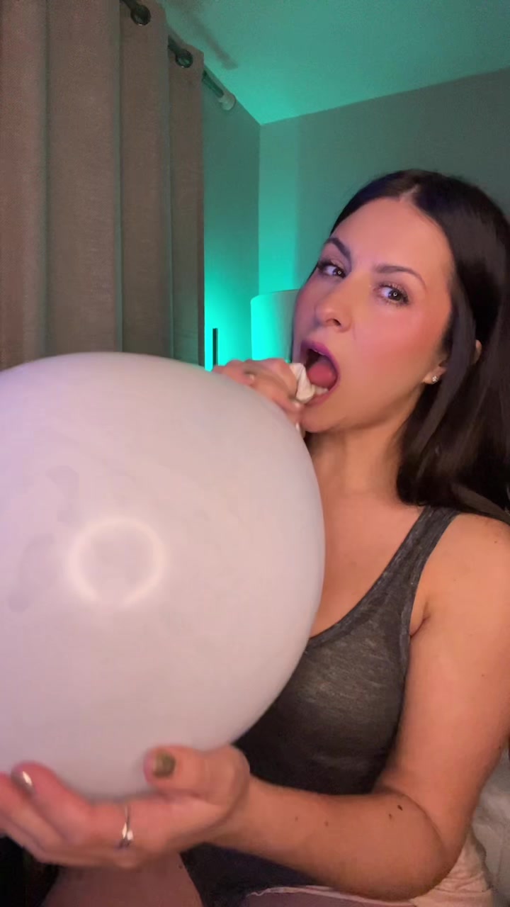 @missdannigibsonblows