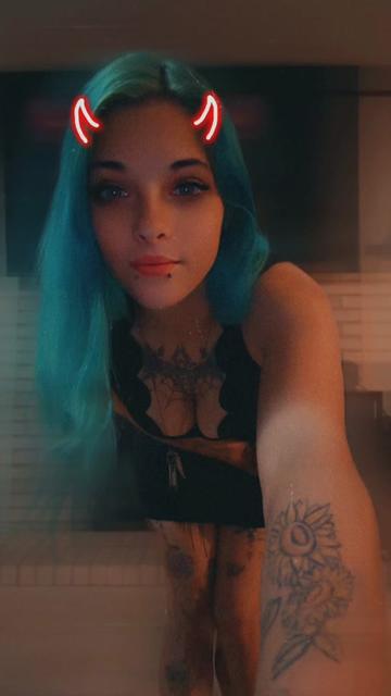 @Tiny blue