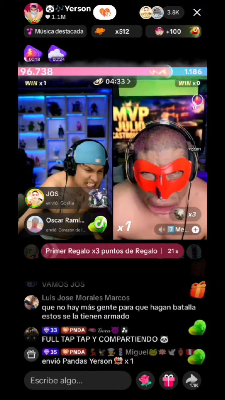 @Daniela 🐼🎶