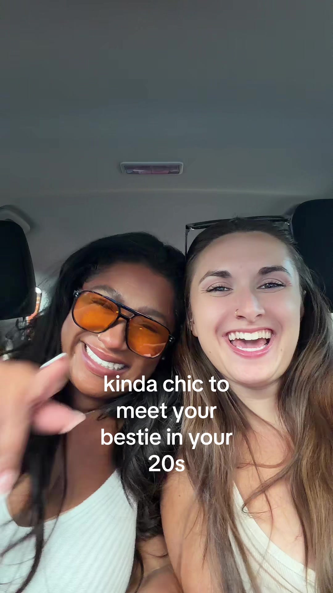 @big boob besties
