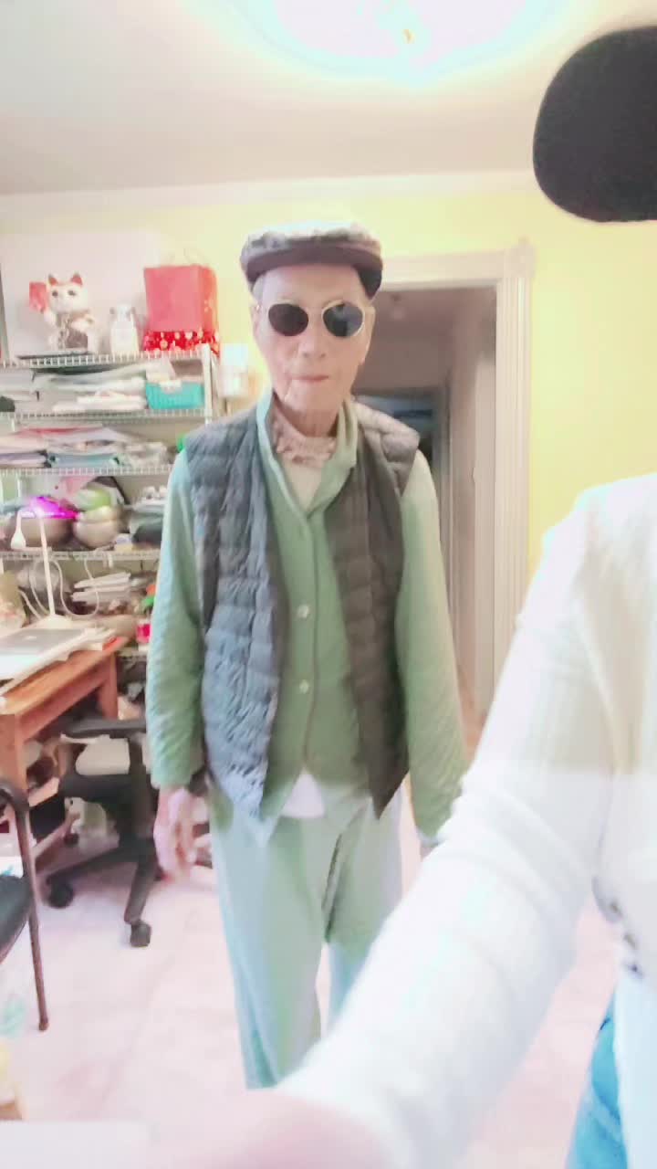 @ALyaaaaaa
