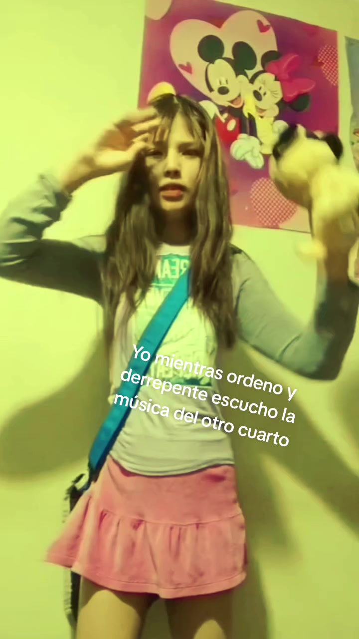 @Escarleth😺