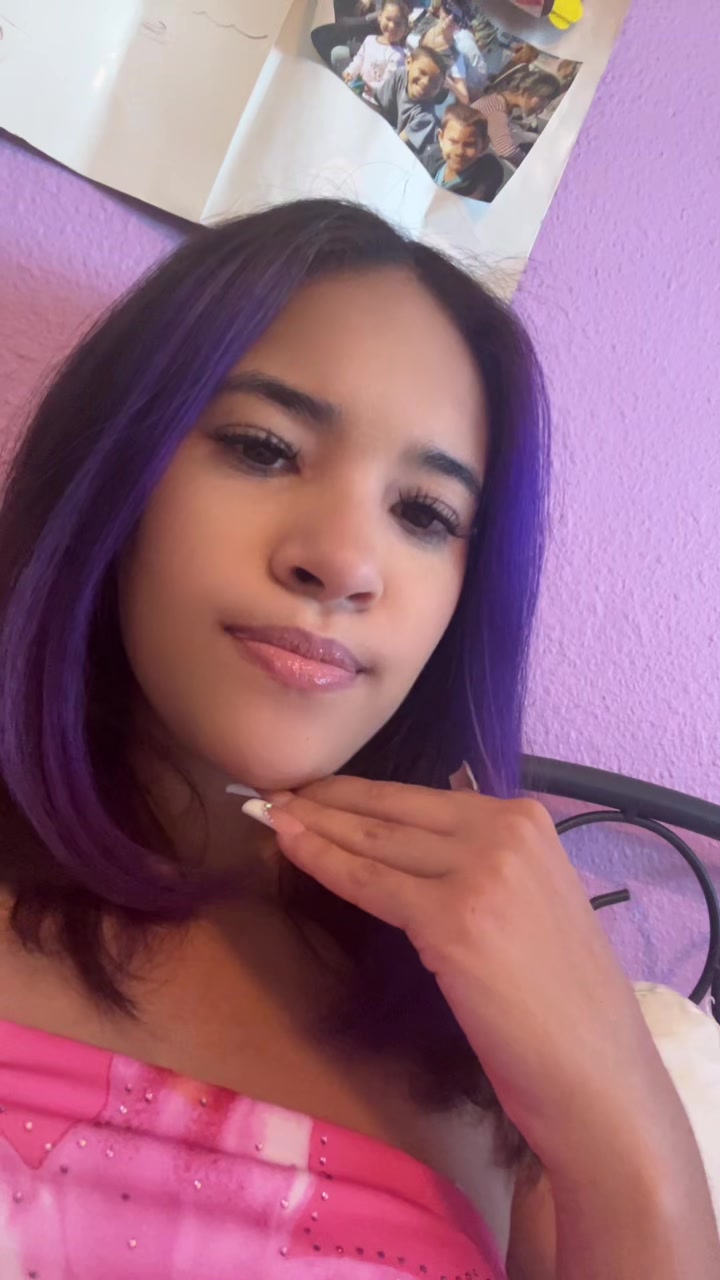@Yayaisthegirl