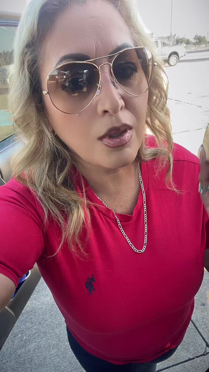 @Herevia1974