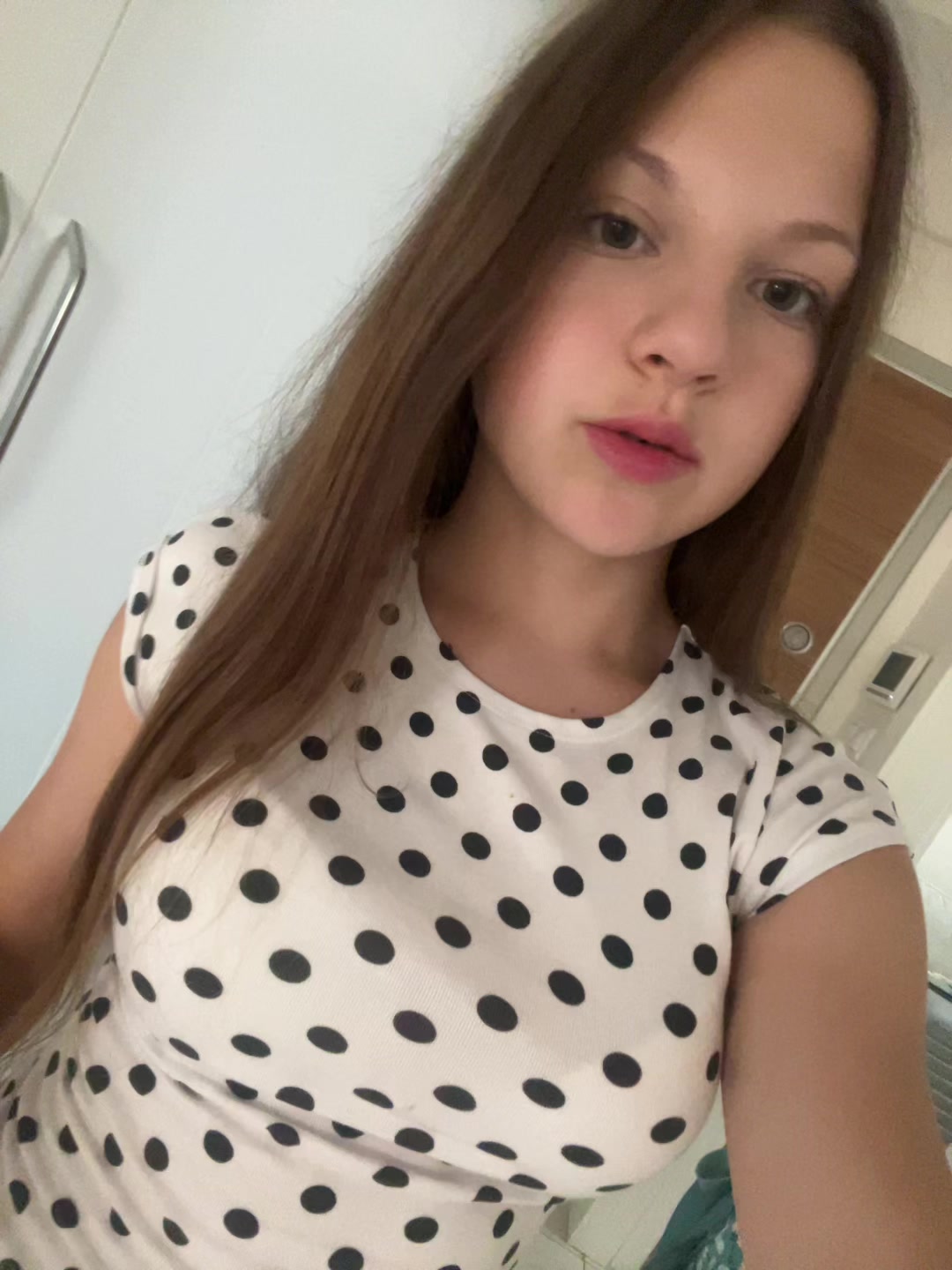 @𝑚𝑒𝑙𝑖𝑠𝑎𝑎
