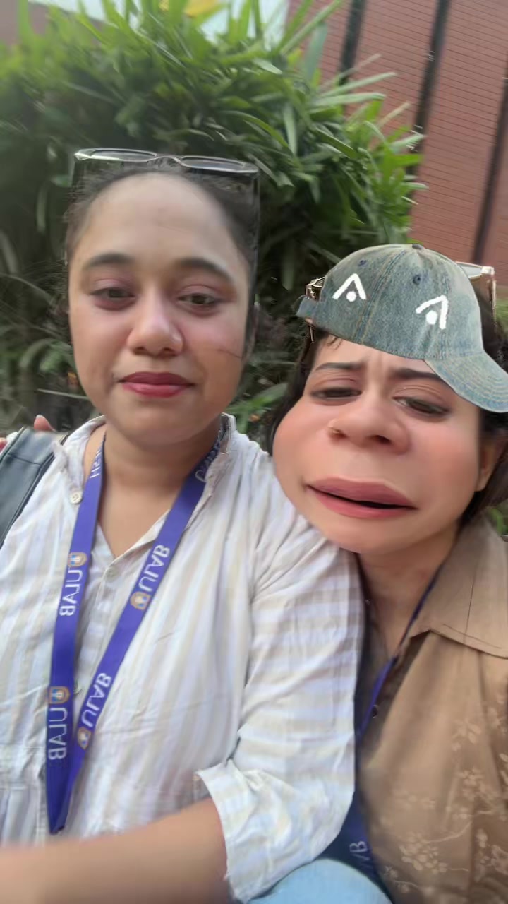 @RivaMoni