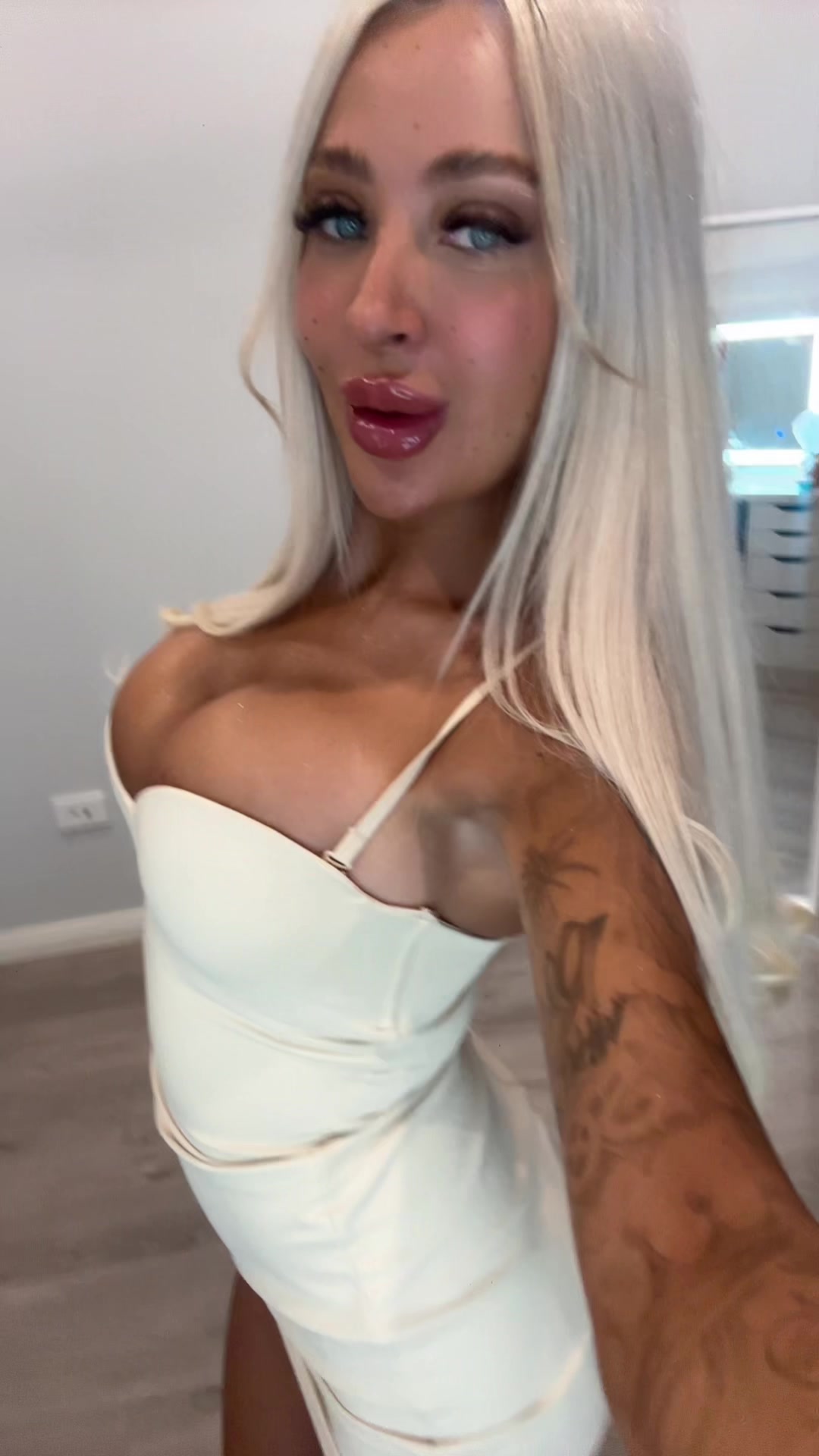 @annalisenelsonx