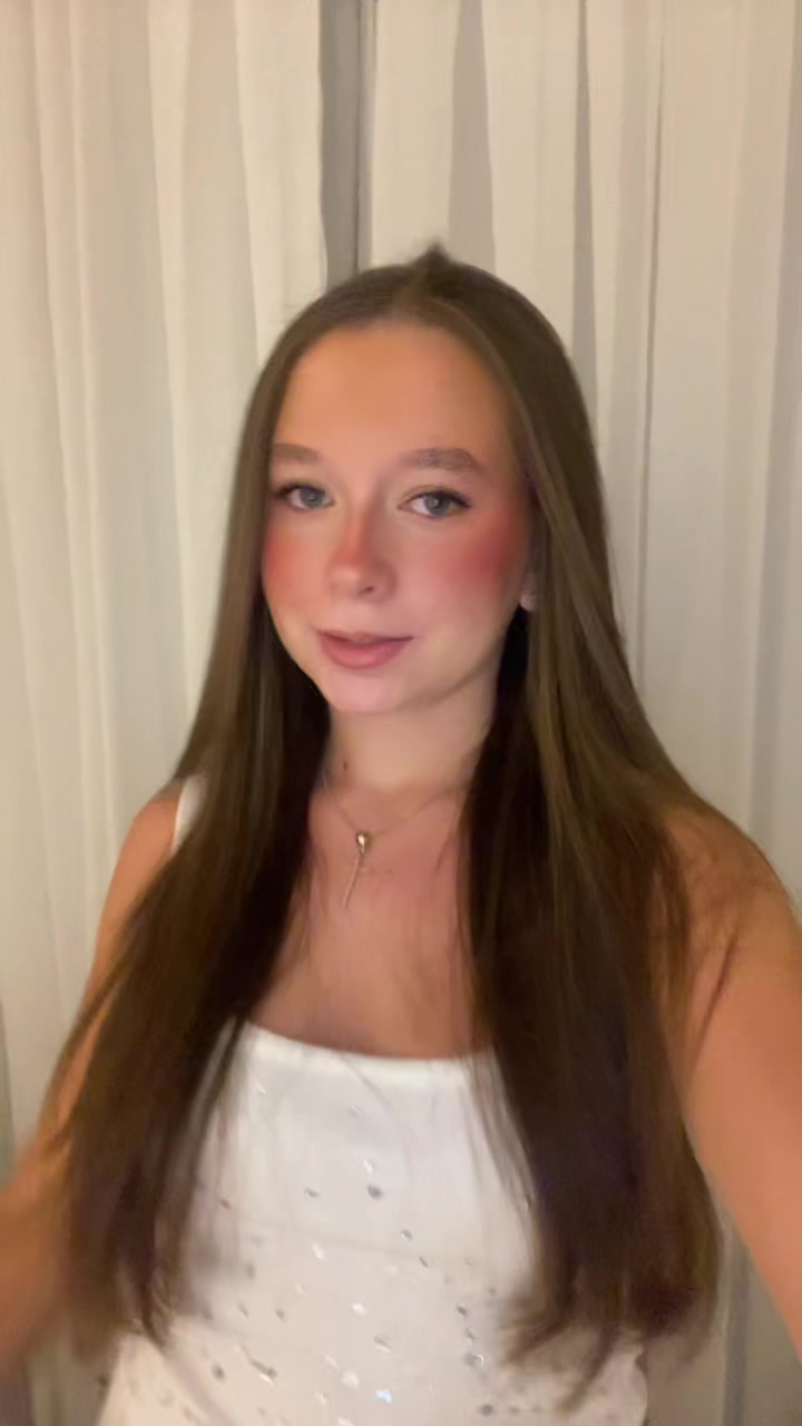 @sophia larsen