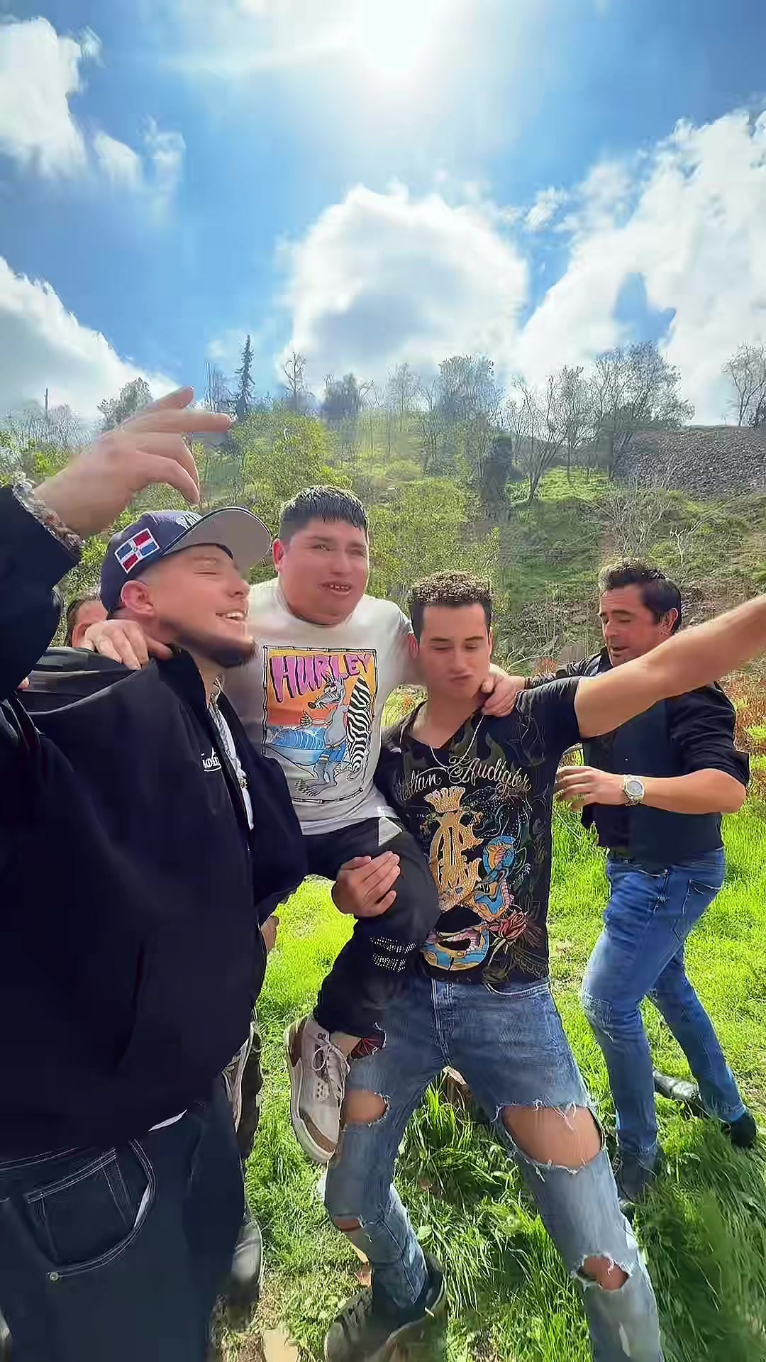 @Diego González