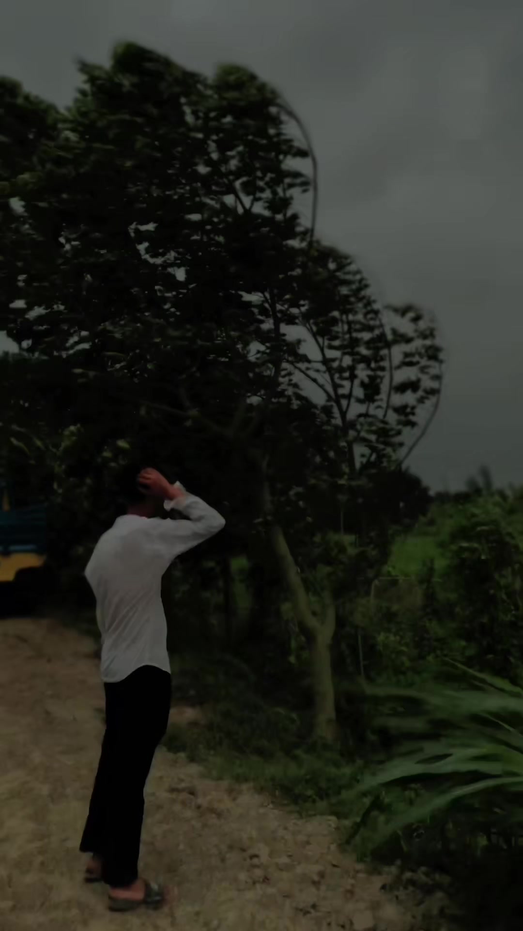 @ROHAN🌪️