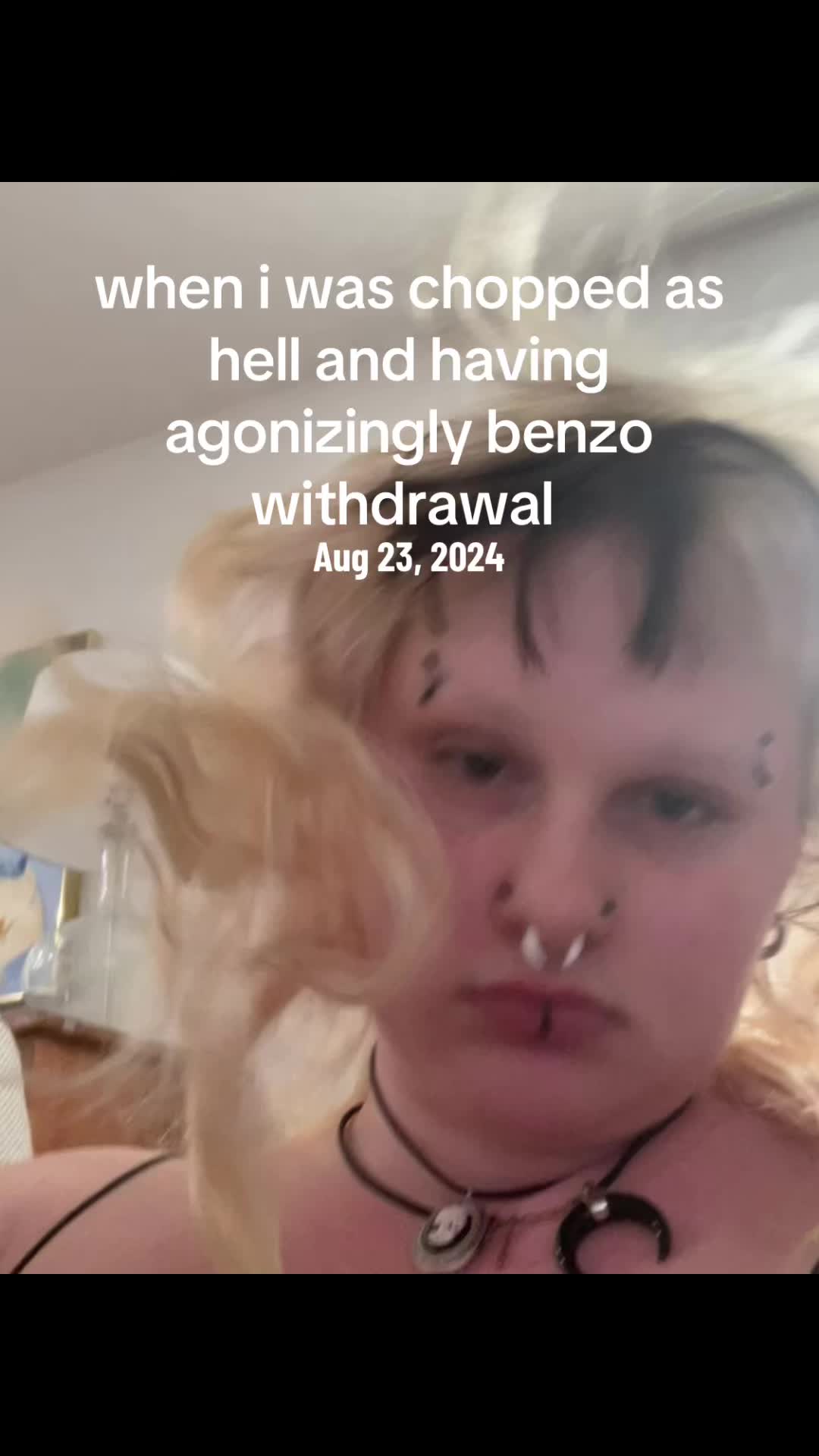 @(stella) not underboob