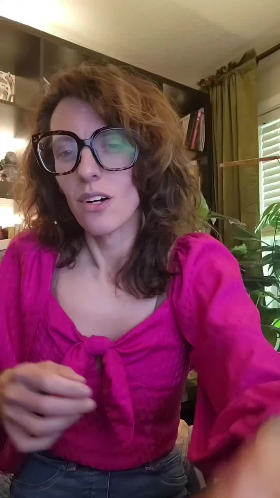 @Catieosaurus