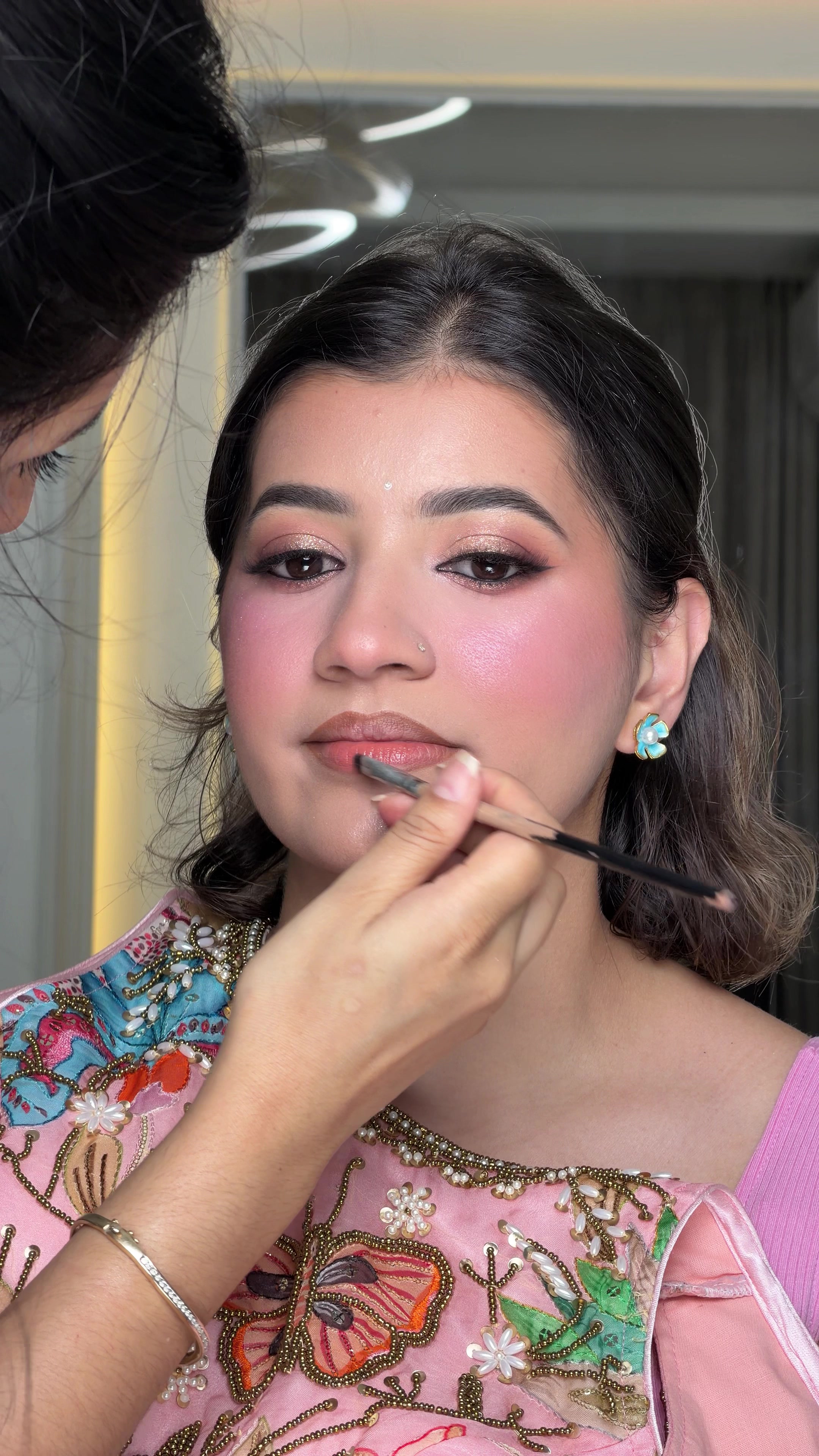 @_gloriousmakeup