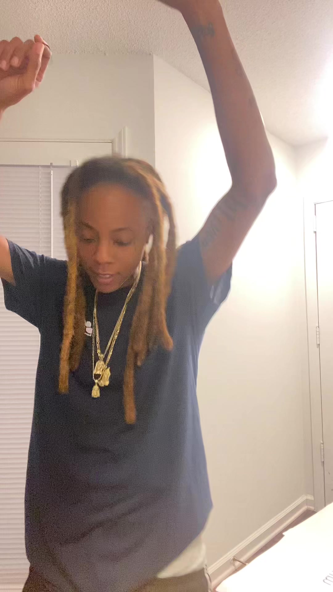 @lil_hot5