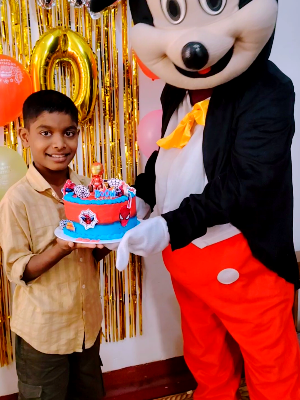 @Cake & Surprise Gifts
