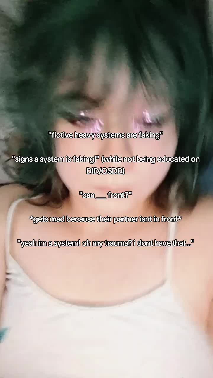 @🦄𝓤𝓷𝓲𝓬𝓸𝓻𝓷𝓓𝓾𝓼𝓽ˢʸˢ✨️