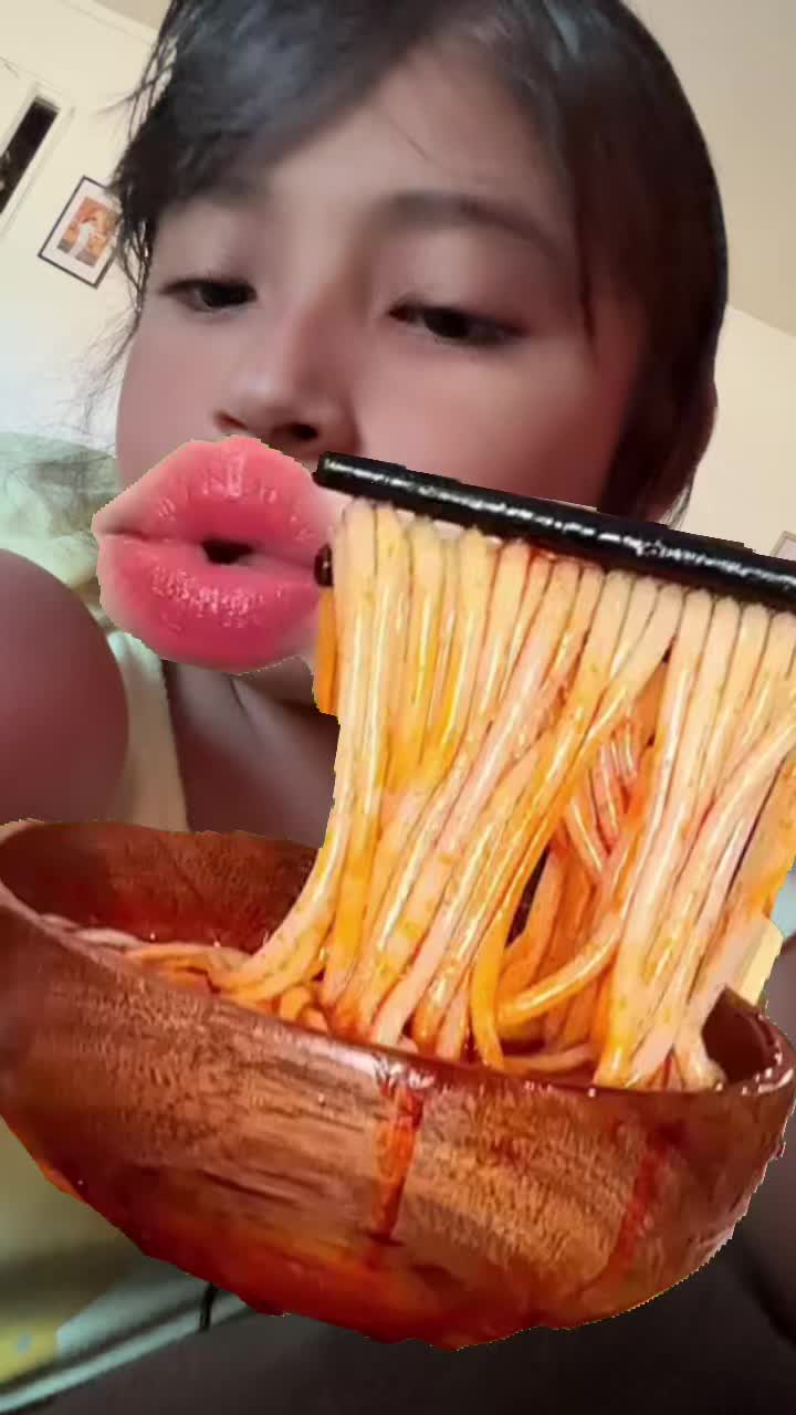 @Sophieee