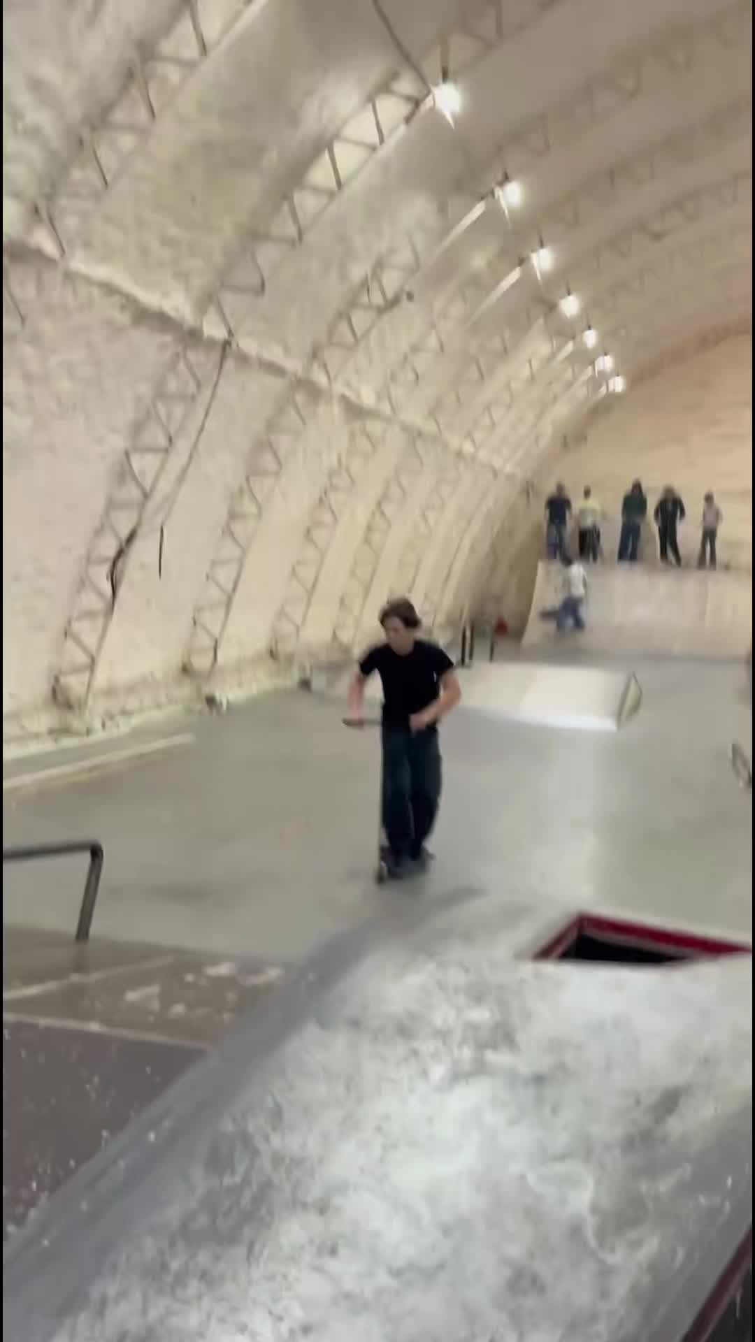 @Umarr