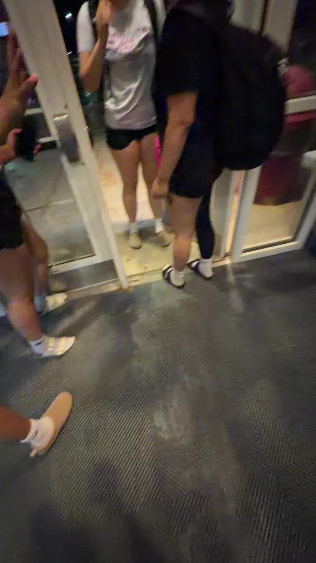 @sara
