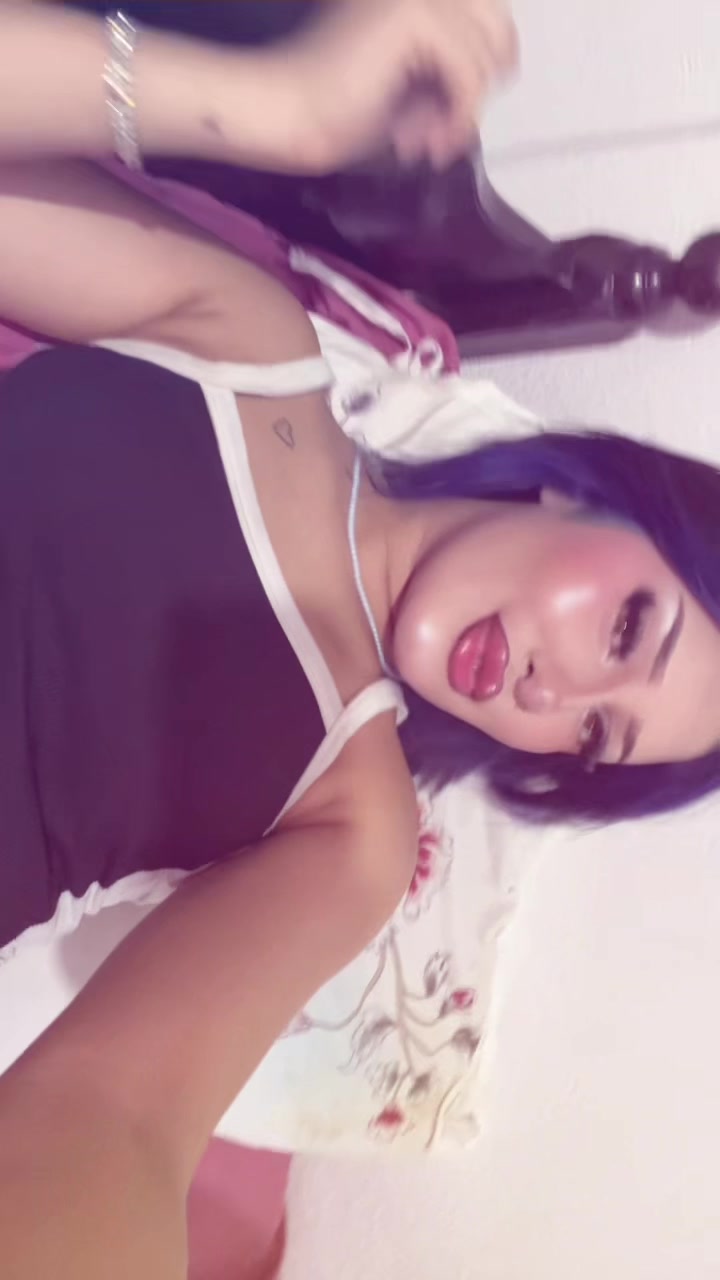 @Latina