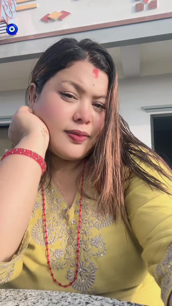 @राधा सेन ठकुरि 🧿🫶