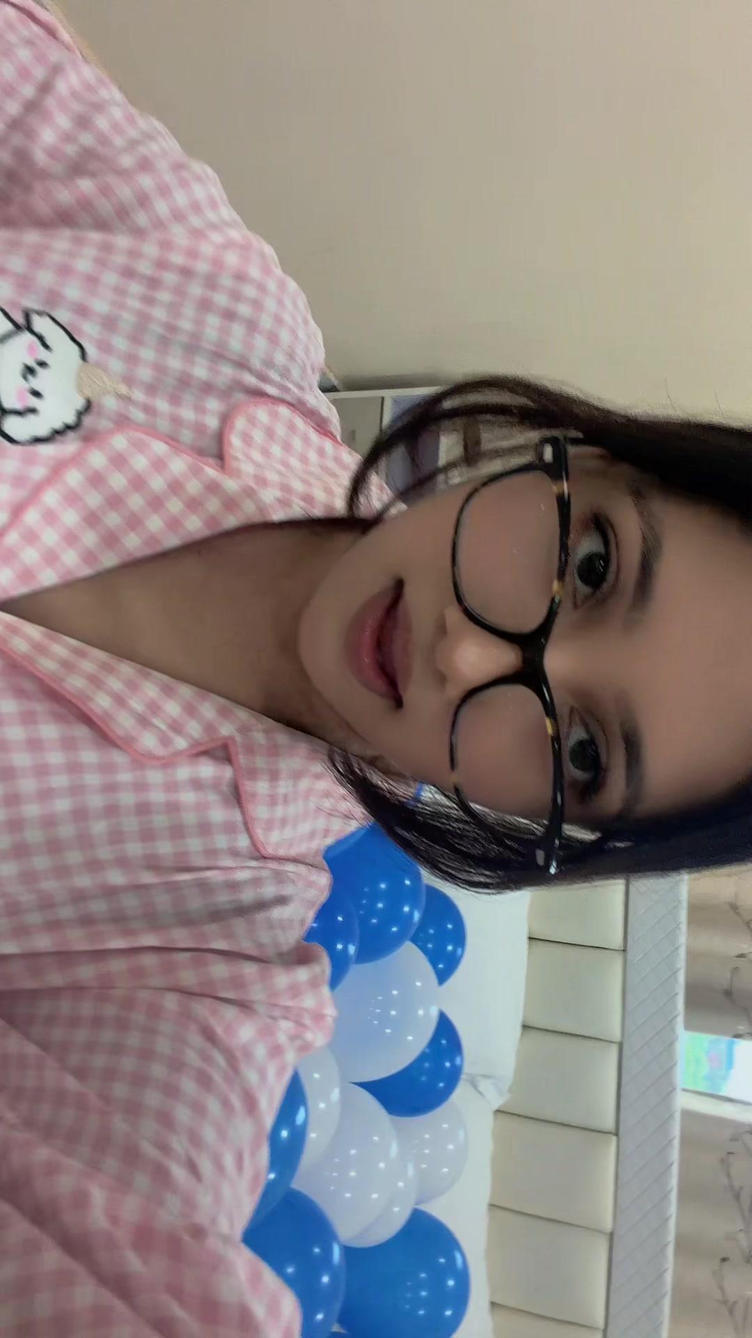 @Who_is_aeshika