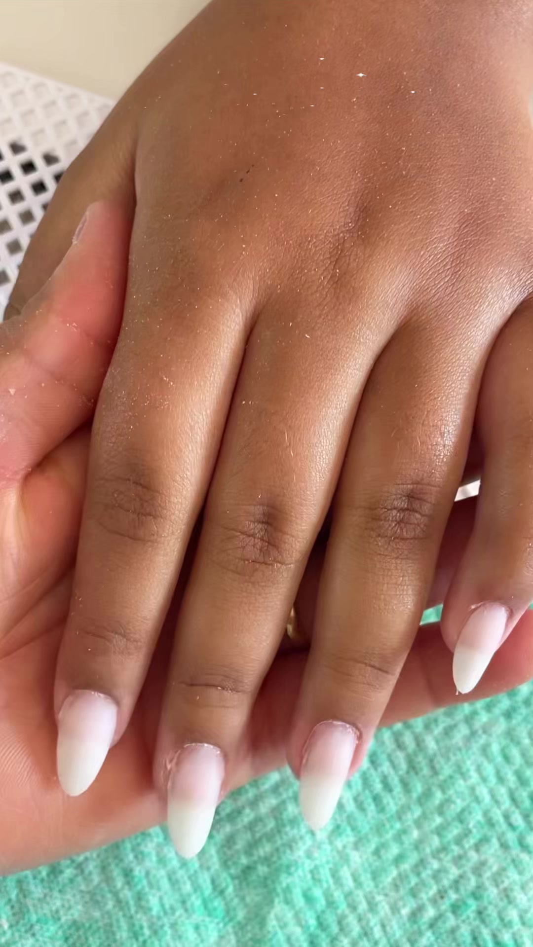 @Neiah Dias