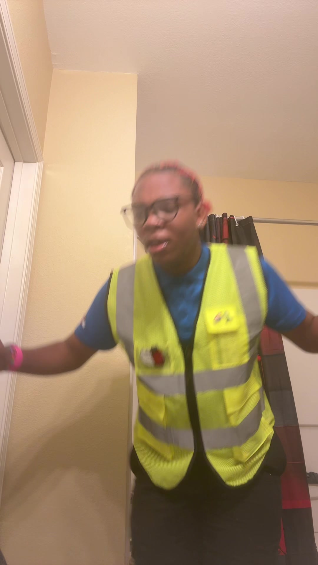 @cj🕷️