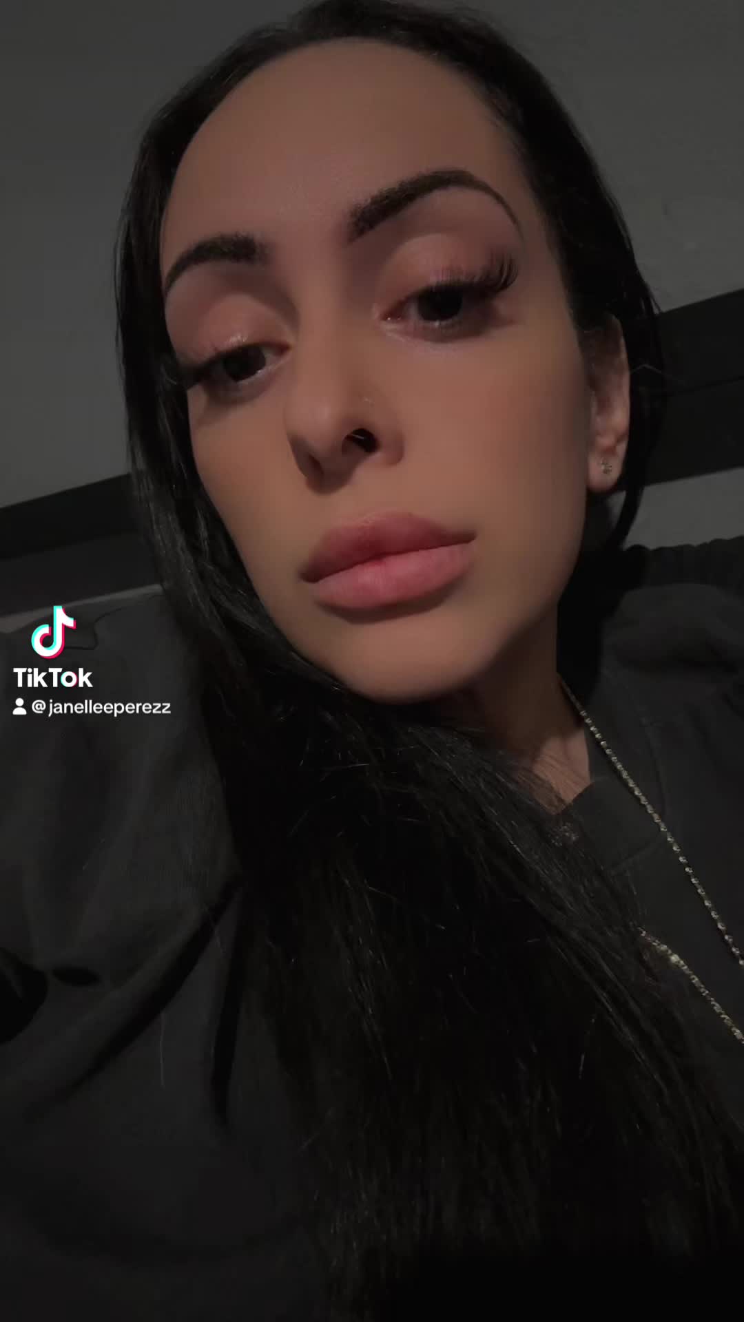 @janelleeperezz
