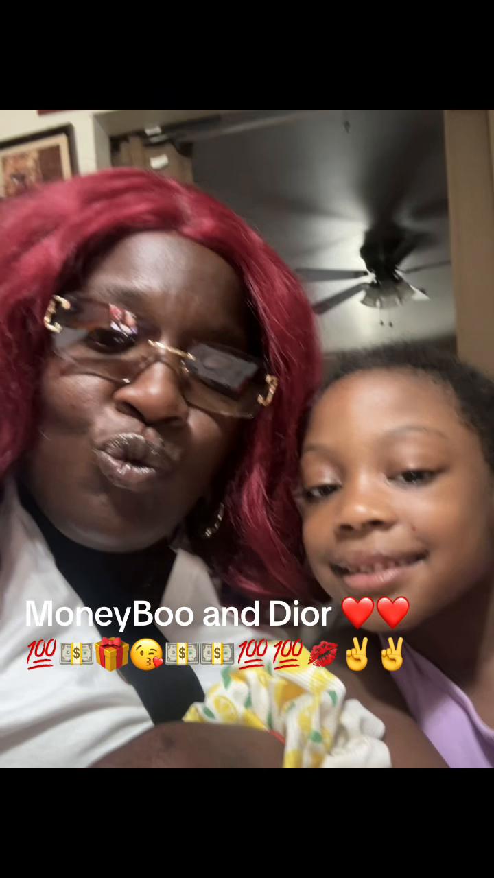@MoneyBoo