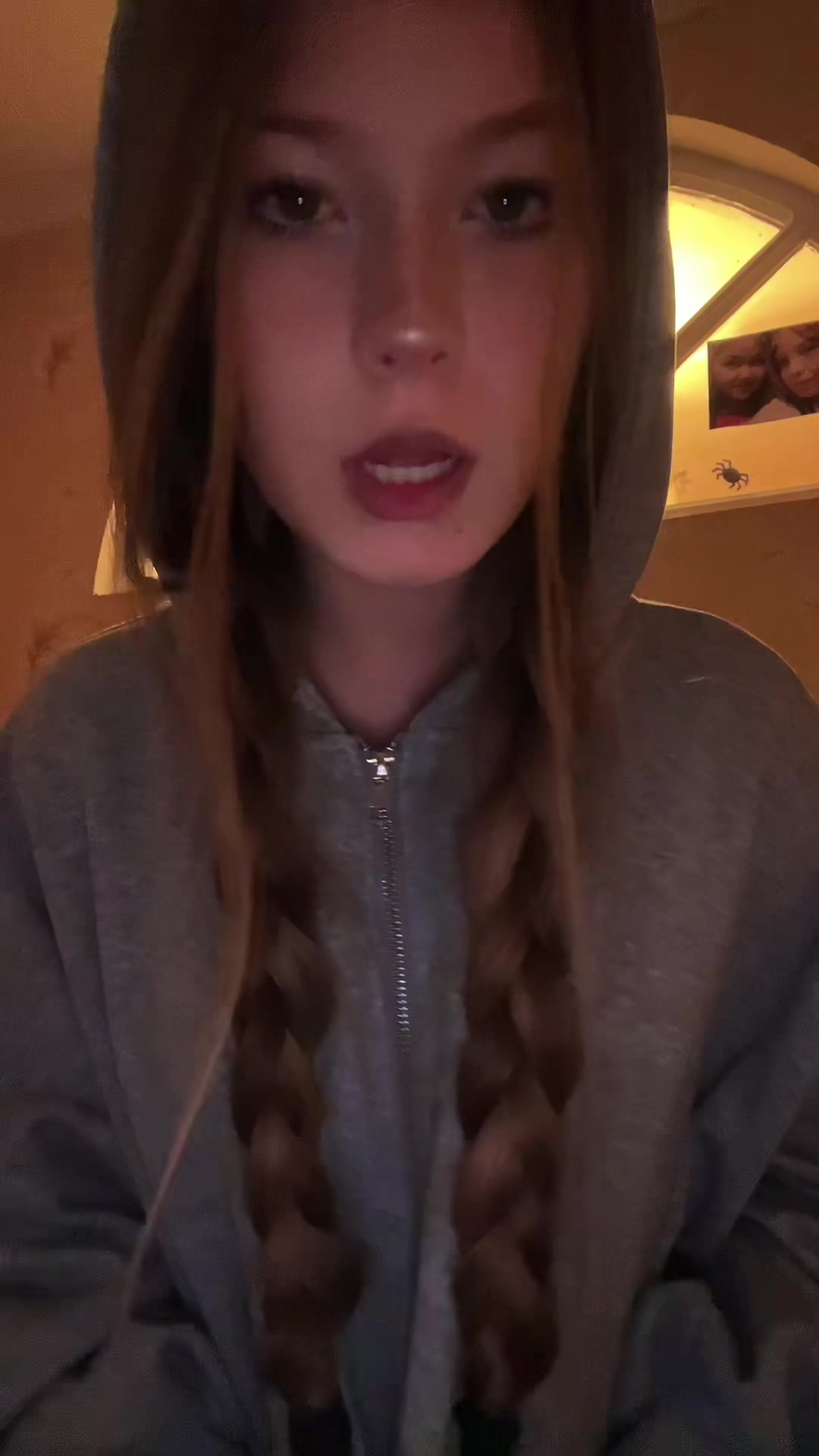 @Гайка