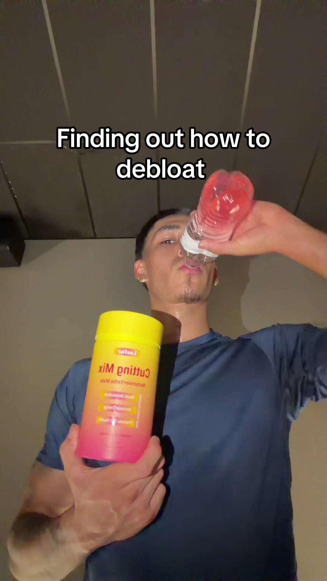 @…
