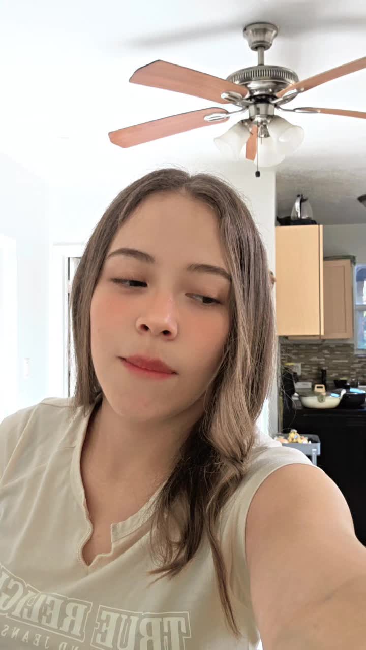 @🦋
