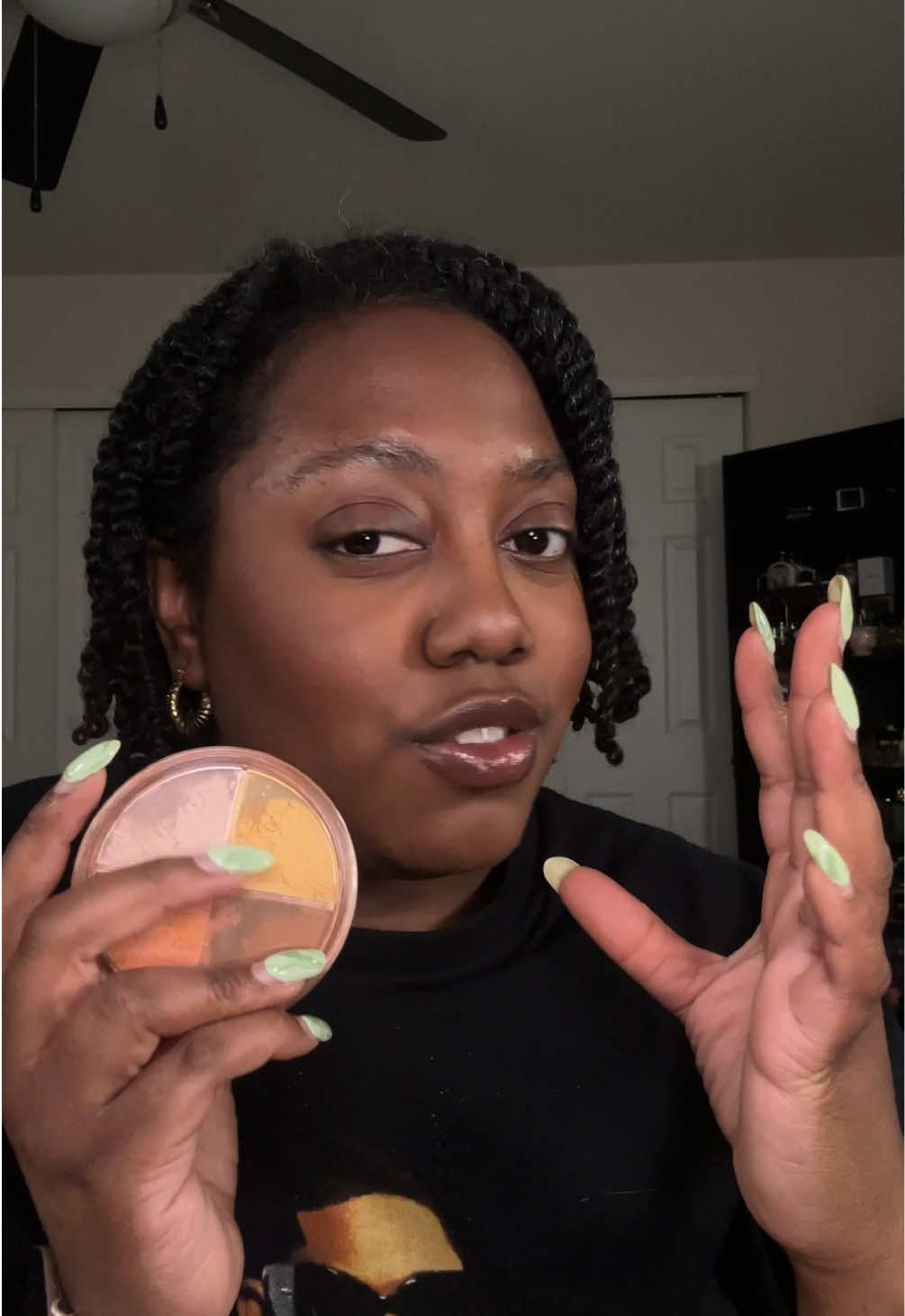 @Jas | Soft and Bold Makeup