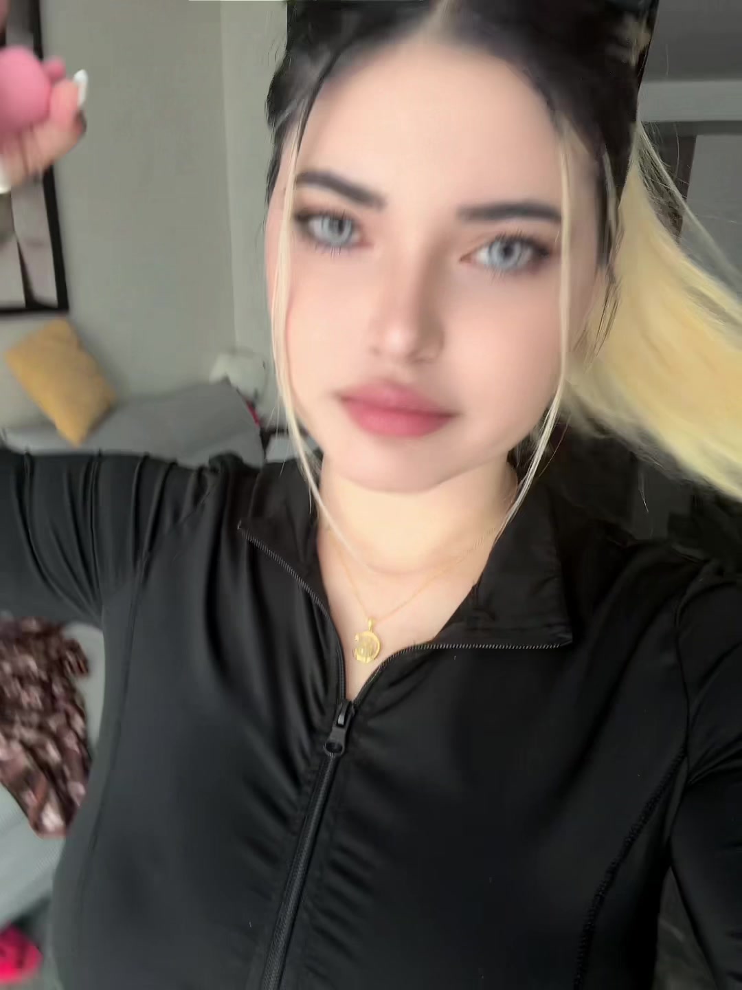 @_luna6_