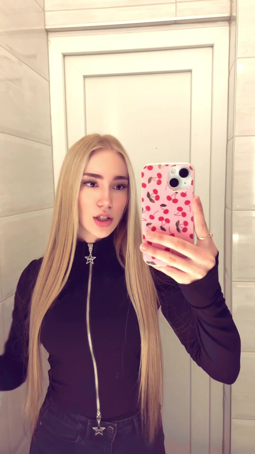 @Теодора🎀