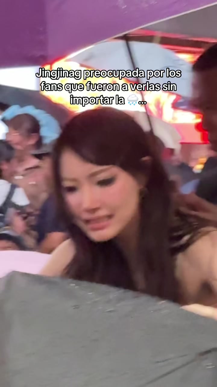 @Ari 🧸 อารี