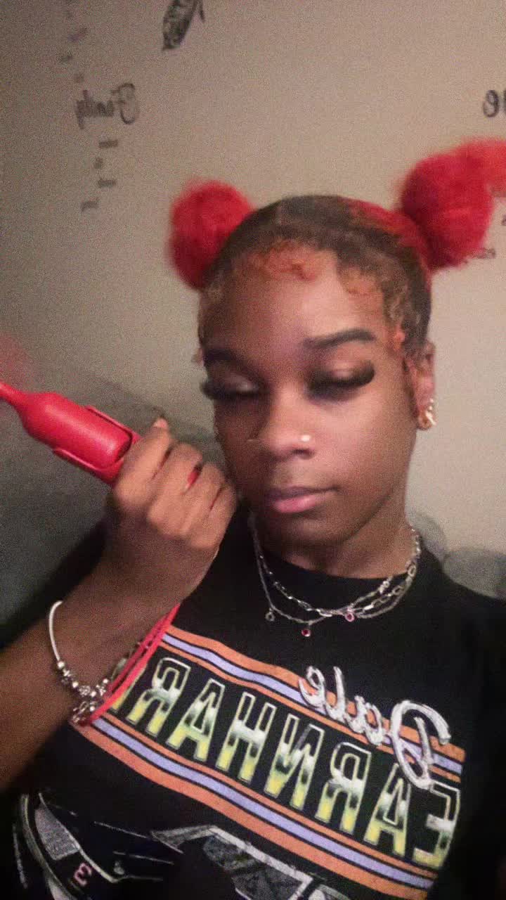 @Badshi®️