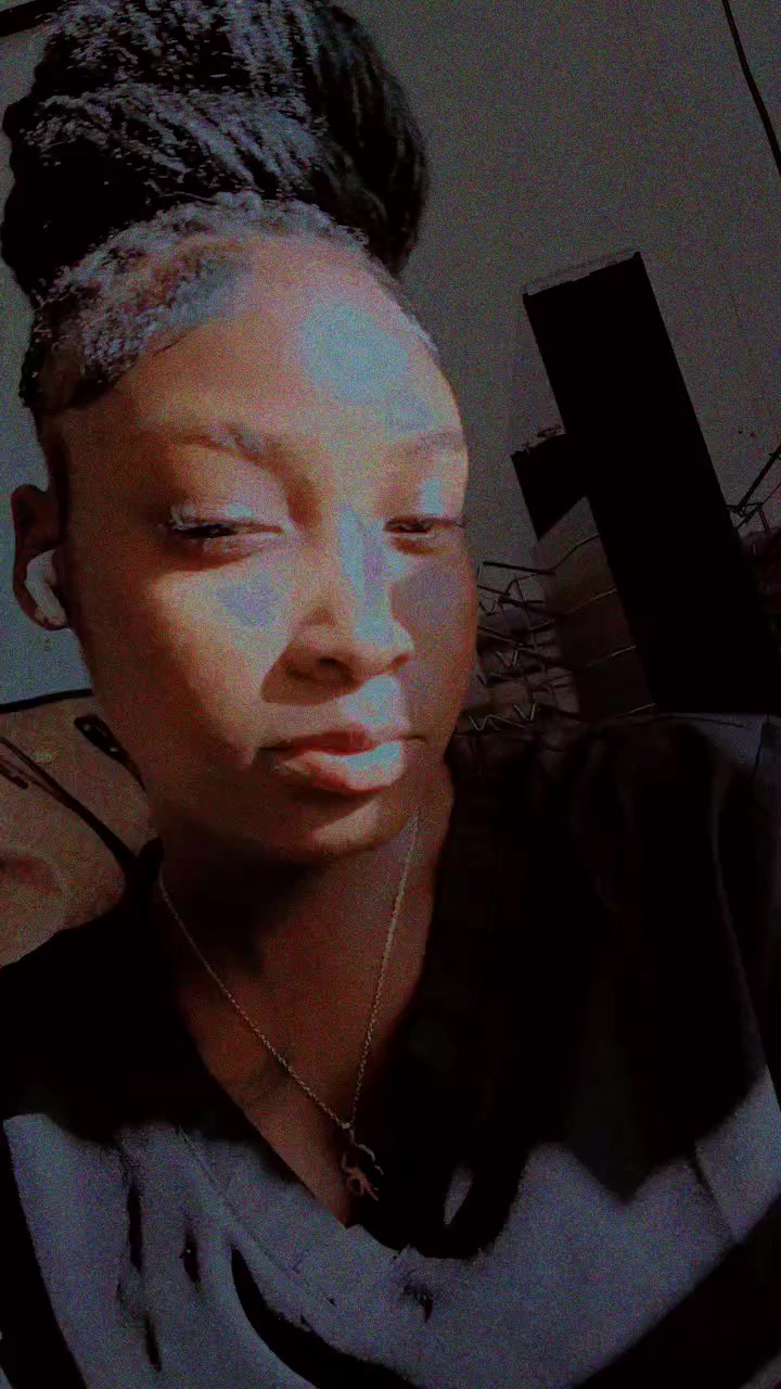 @𝓑𝓤𝓑𝓑𝓛𝓔𝓢🎀