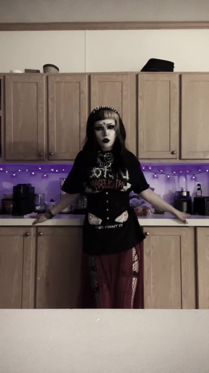 @Ghoste 👻🖤