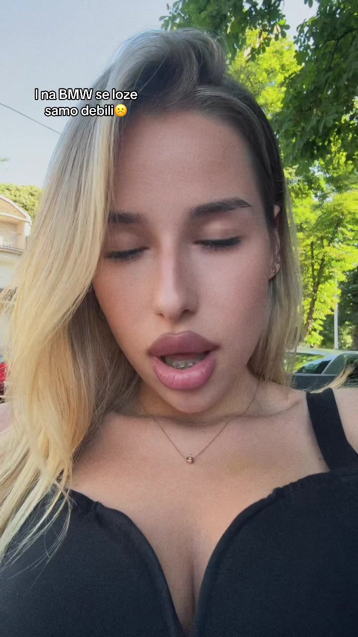 @ninaxiin