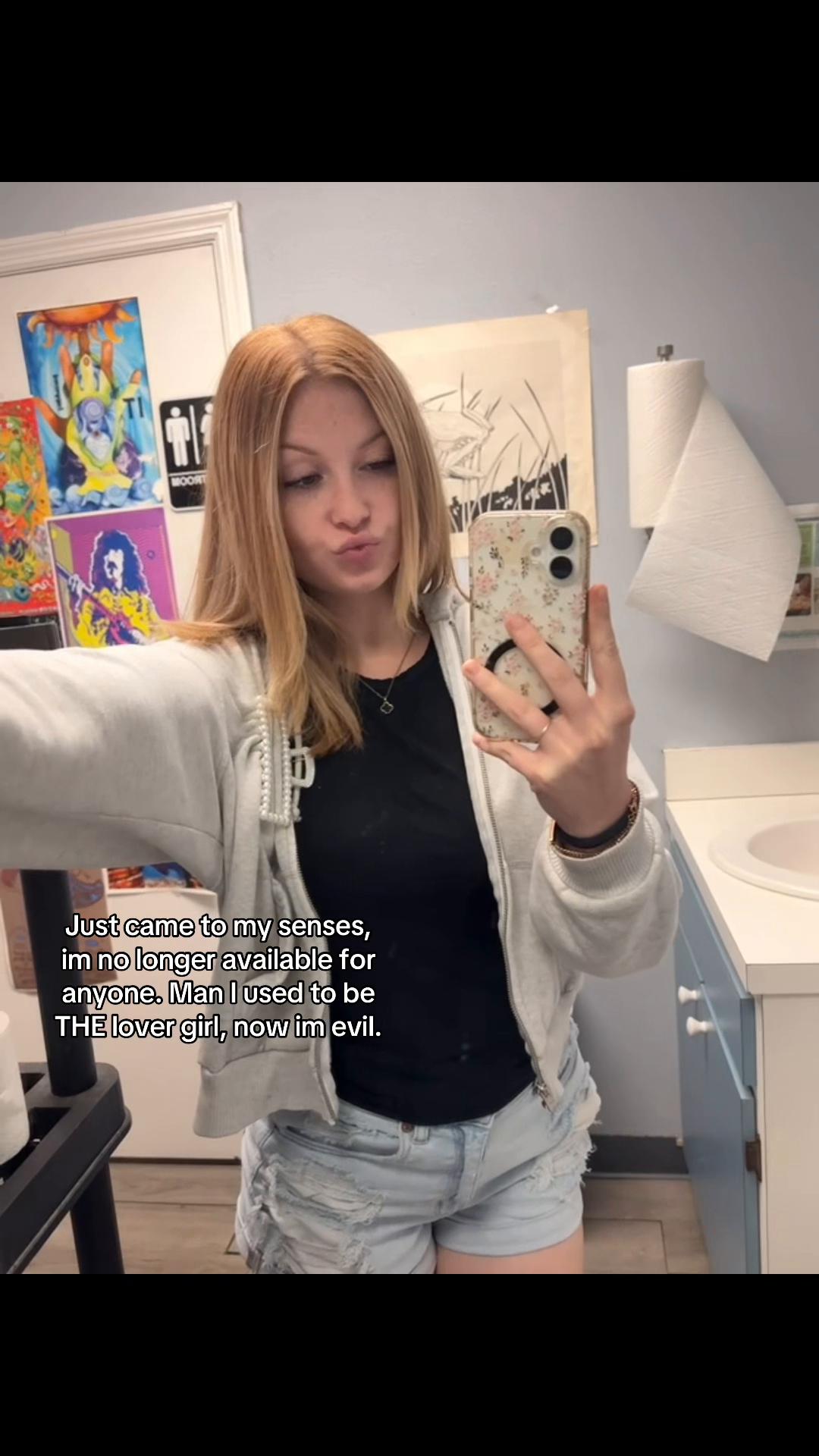 @prettyy3m