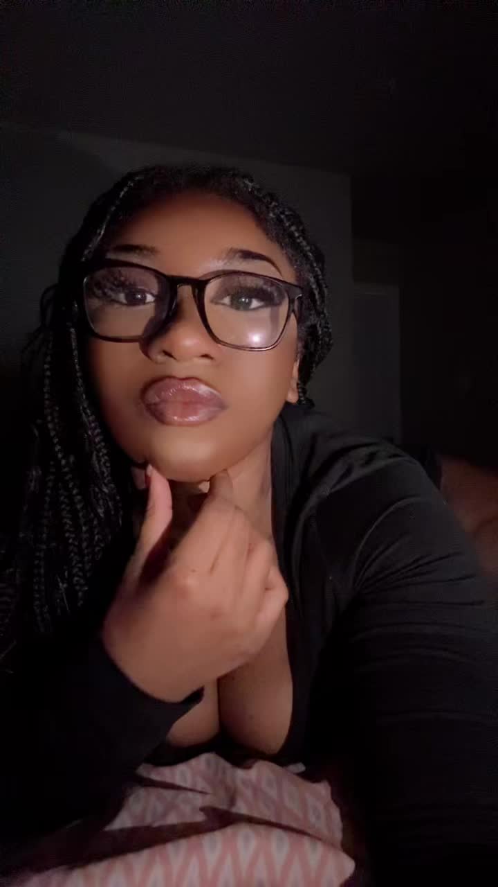@Mylahluhv