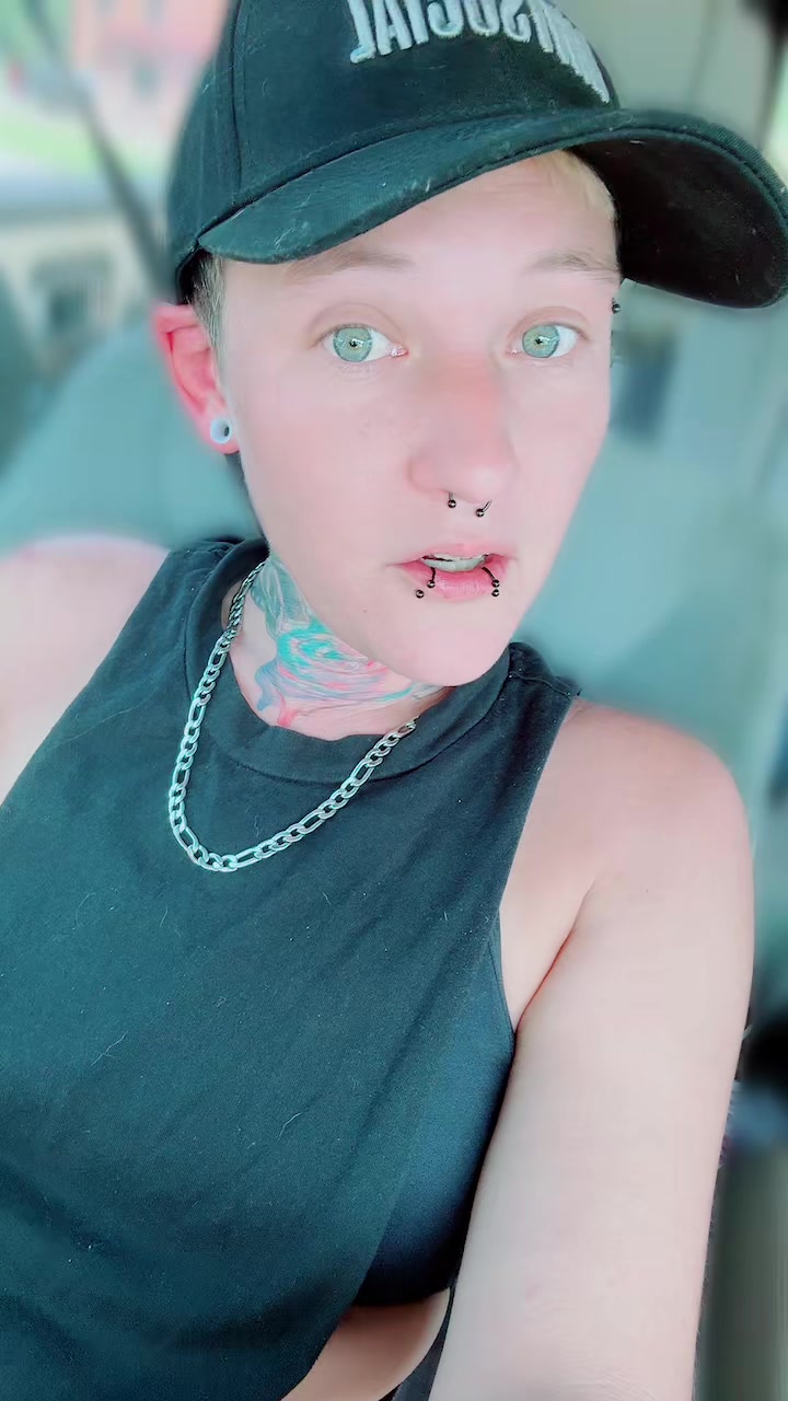 @ur_nightmare_xo_dq