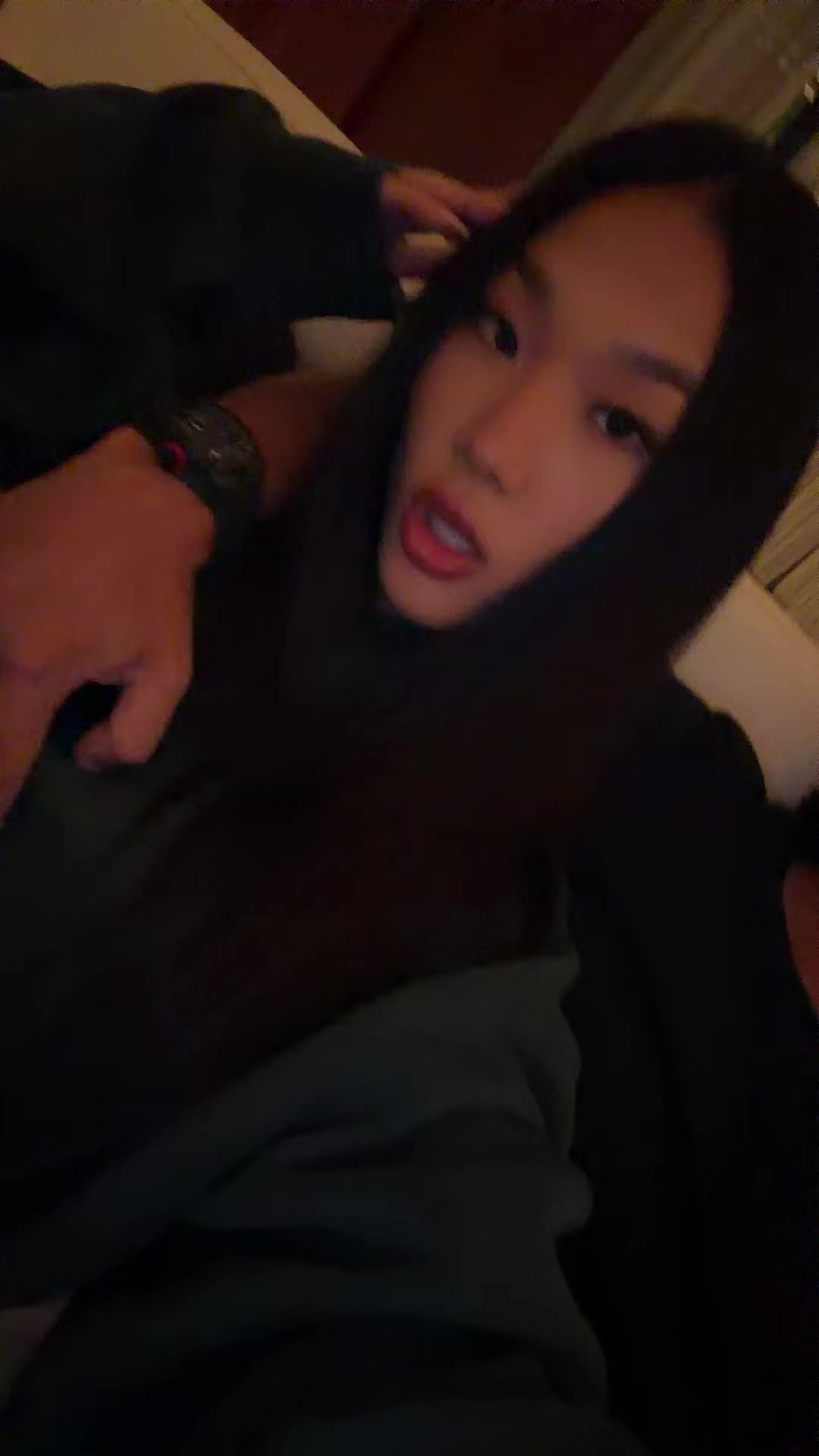 @jys1124