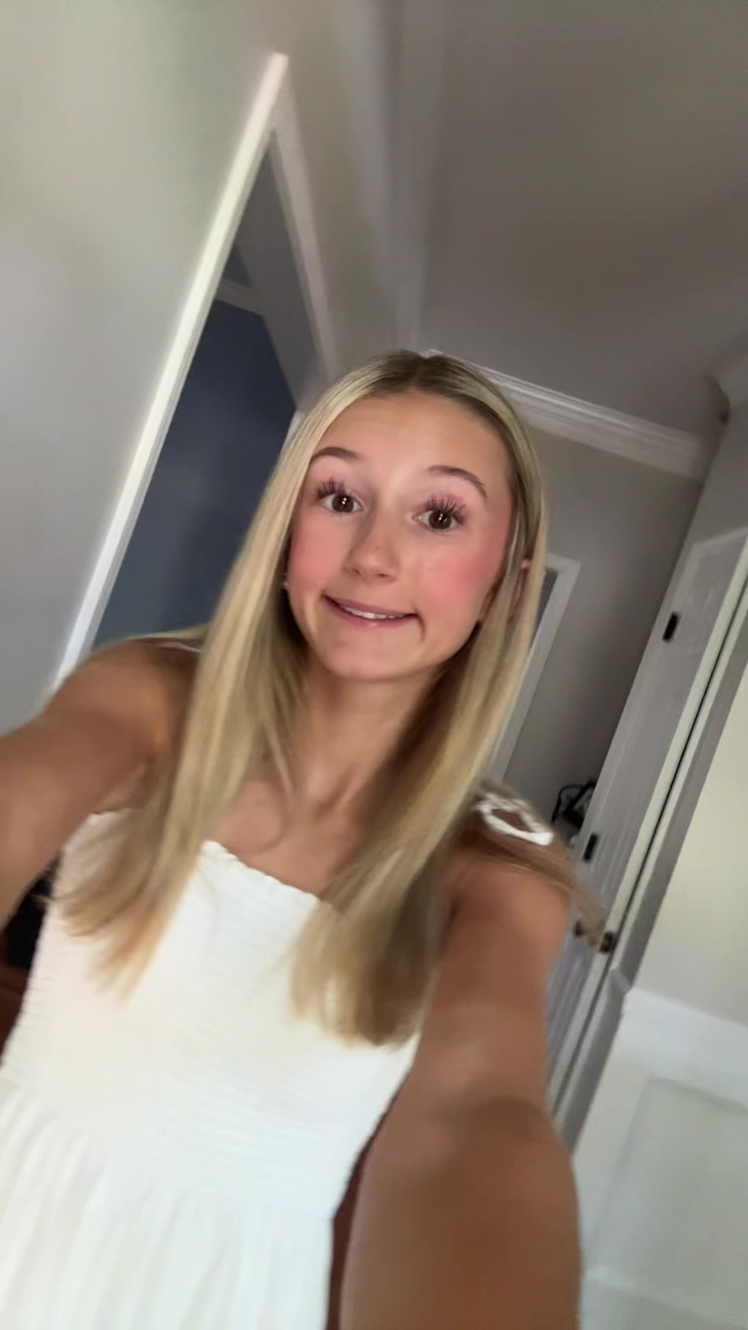 @ava.spam💐